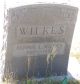 Bennie L Wilkes gravestone